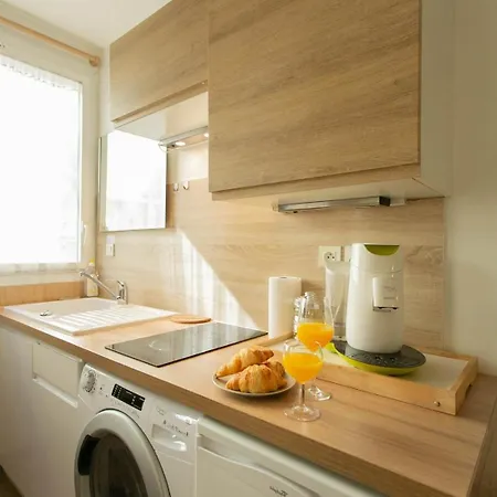 Apartamento Bnbnook - Eiffel Tower & Champs-elysees - Paris